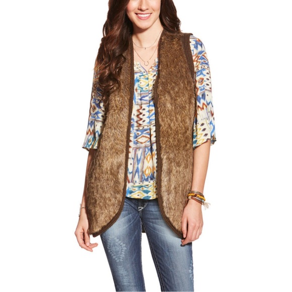Ariat Aileen Faux Fur Vest - Picture 2 of 8